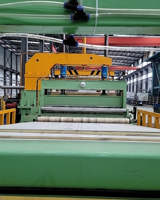 3000KG φύλλο χάλυβα που σκίζει τη μηχανή με το σύστημα και την τέμνουσα ταχύτητα 0-100m/min λειτουργίας οθόνης αφής