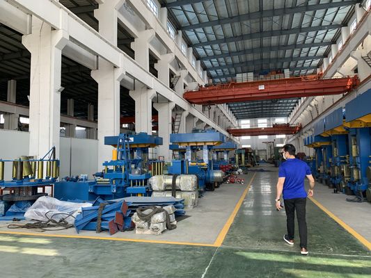 Μηχανή συνεχούς ελατηρίου τεσσάρων θέσεων για λωρίδες ακριβείας