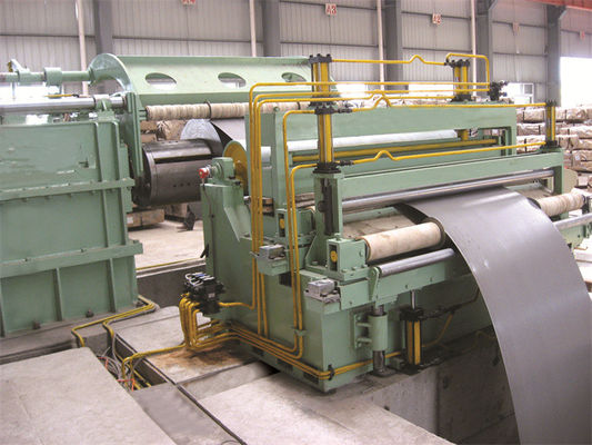 Τρία Slitter μετάλλων φύλλων βημάτων 20m/min 2000mm μηχανή