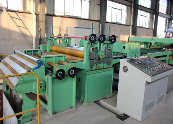 PLC 1500mm που κόβεται στη μηχανή 20m/Min γραμμών μήκους που κυλά το CE