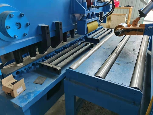 περικοπή φύλλων 1600mm στη σερβο σχισμή Drive 100m/Min γραμμών μήκους